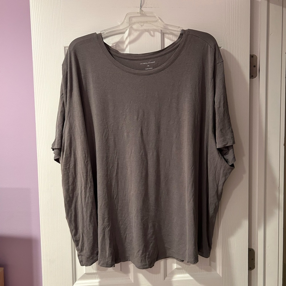 Universal Standard Tee